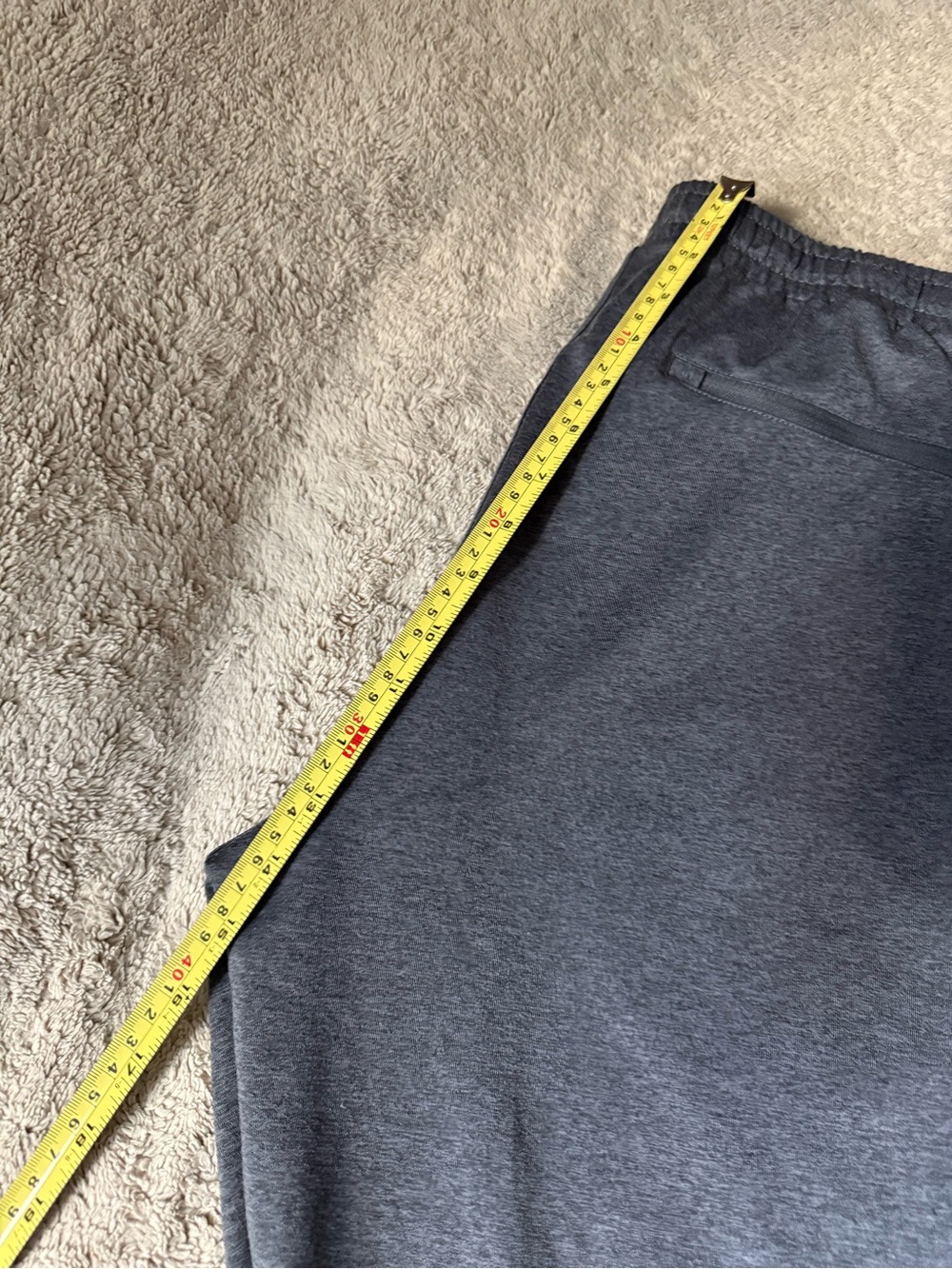 Vuori Men's Dark Gray Jogger Sweatpants - Picture 4 of 7